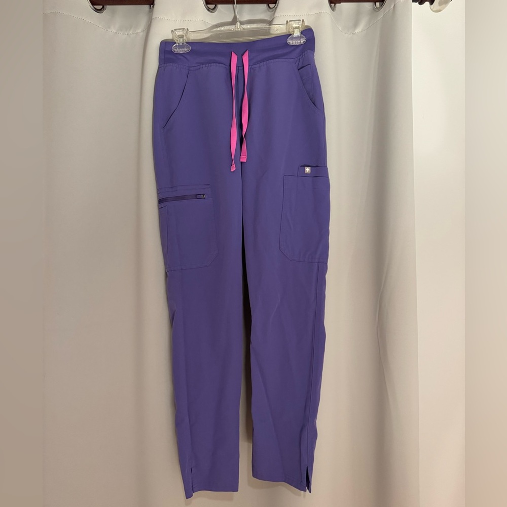 Figs High Waisted Yola Skinny Scrub Pants in Amethyst